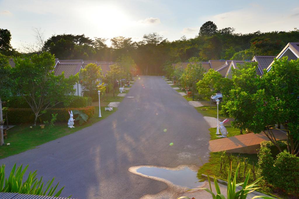 Chanpraya Resort Chanthaburi Exterior foto